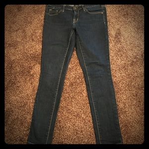 Size 4S modern skinny jeans